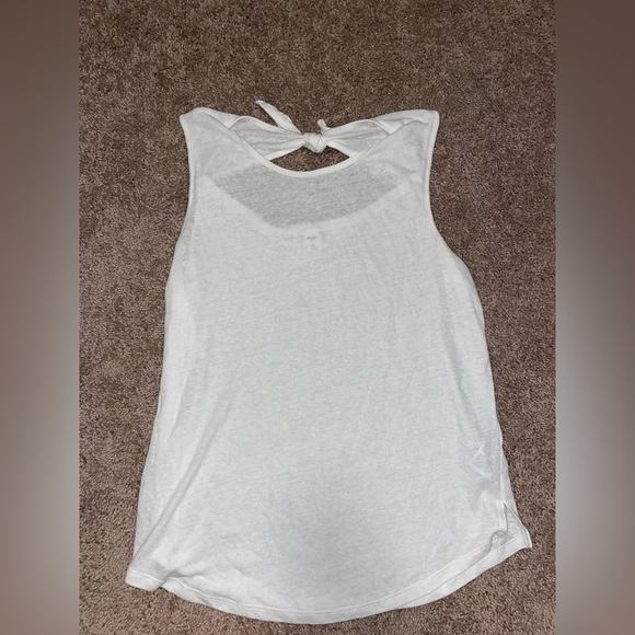 Old Navy Linen Tank - Picture 1 of 5